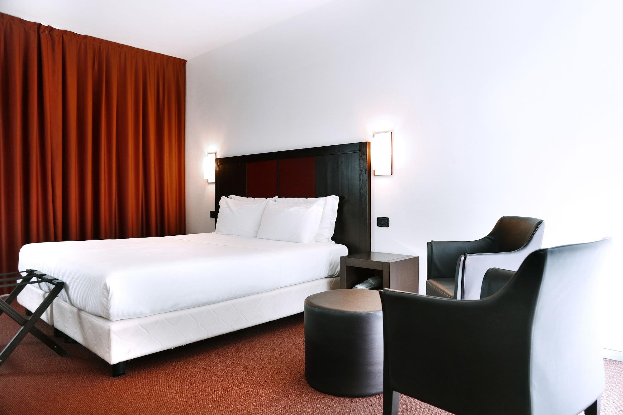 וילורבה Hotel Holiday La Marca מראה חיצוני תמונה