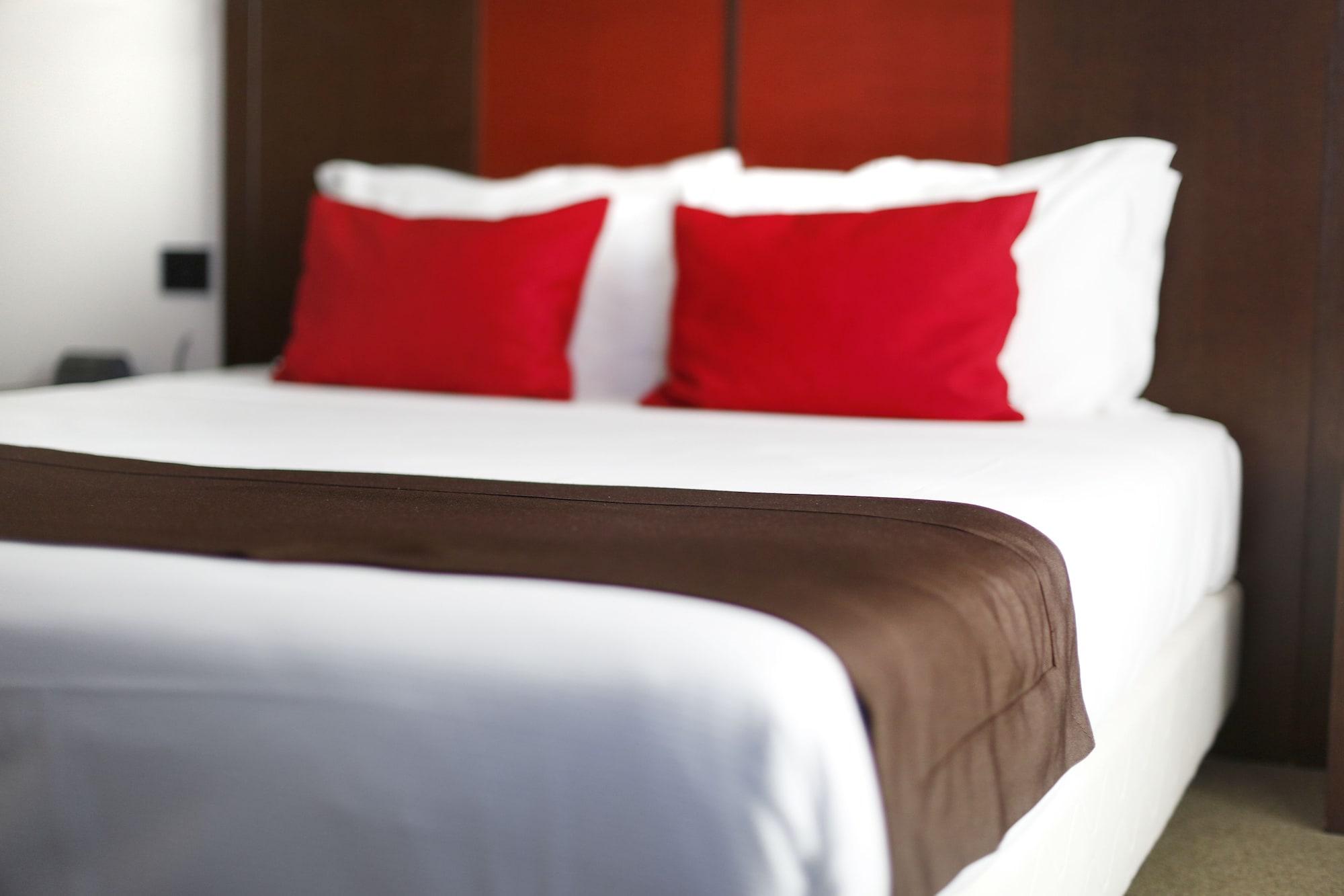 וילורבה Hotel Holiday La Marca מראה חיצוני תמונה