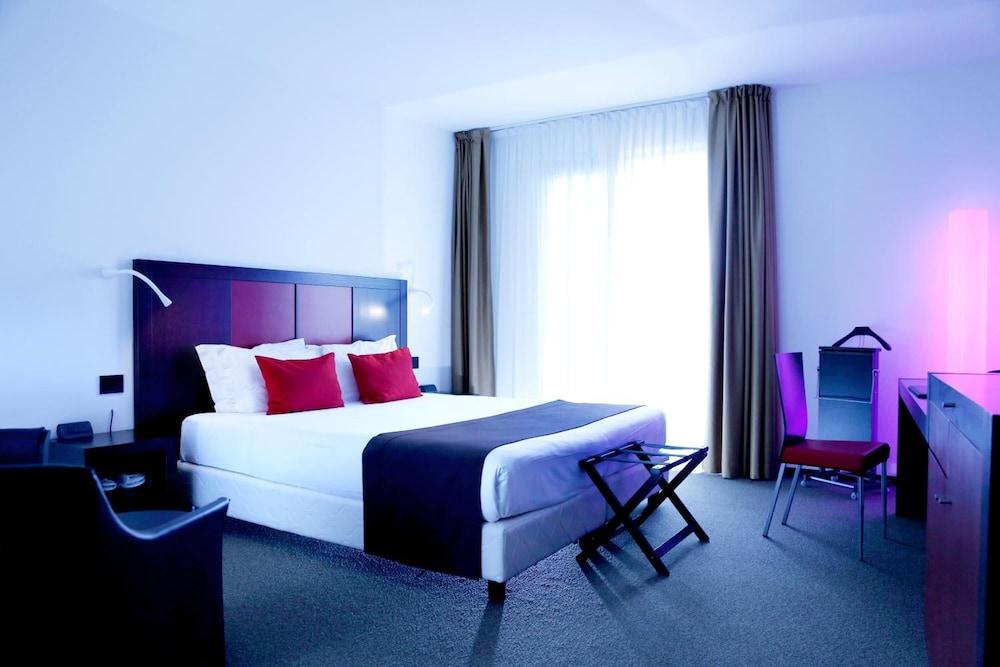 וילורבה Hotel Holiday La Marca מראה חיצוני תמונה