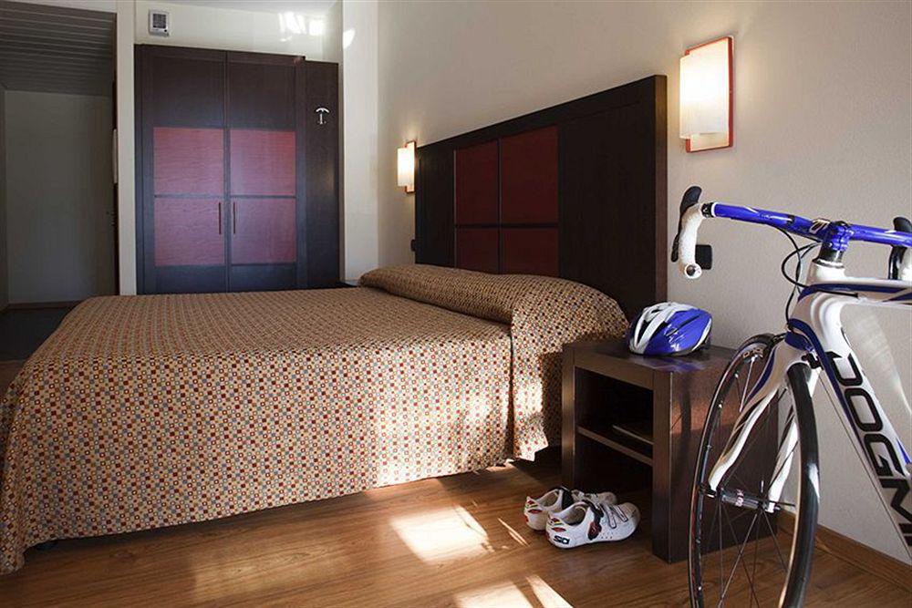 וילורבה Hotel Holiday La Marca חדר תמונה
