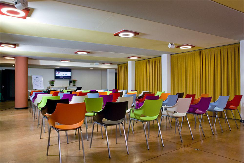 וילורבה Hotel Holiday La Marca מתקנים תמונה